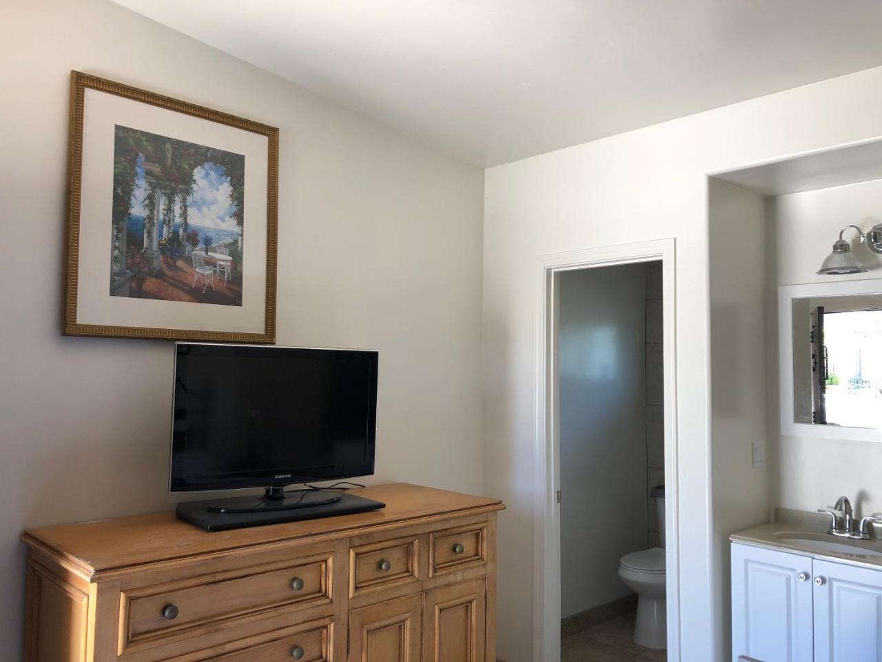 Casa Del Sol 2* Carpinteria
