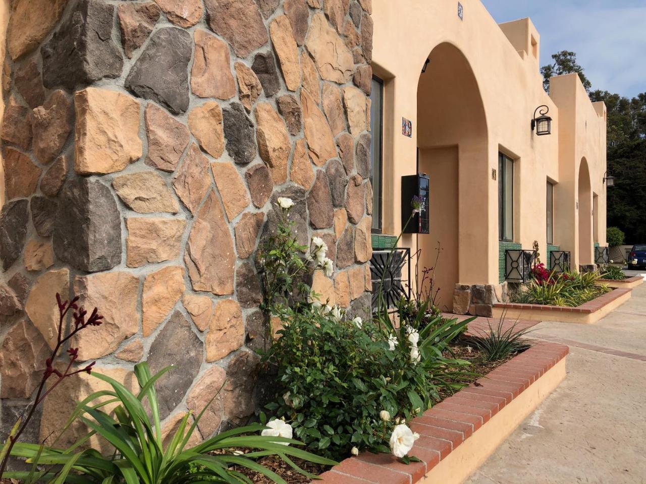 Casa Del Sol Carpinteria