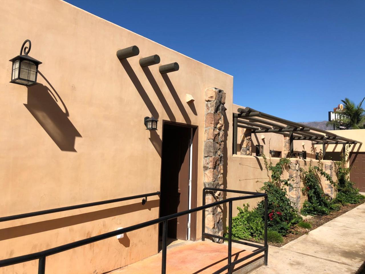 Casa Del Sol 2* Carpinteria
