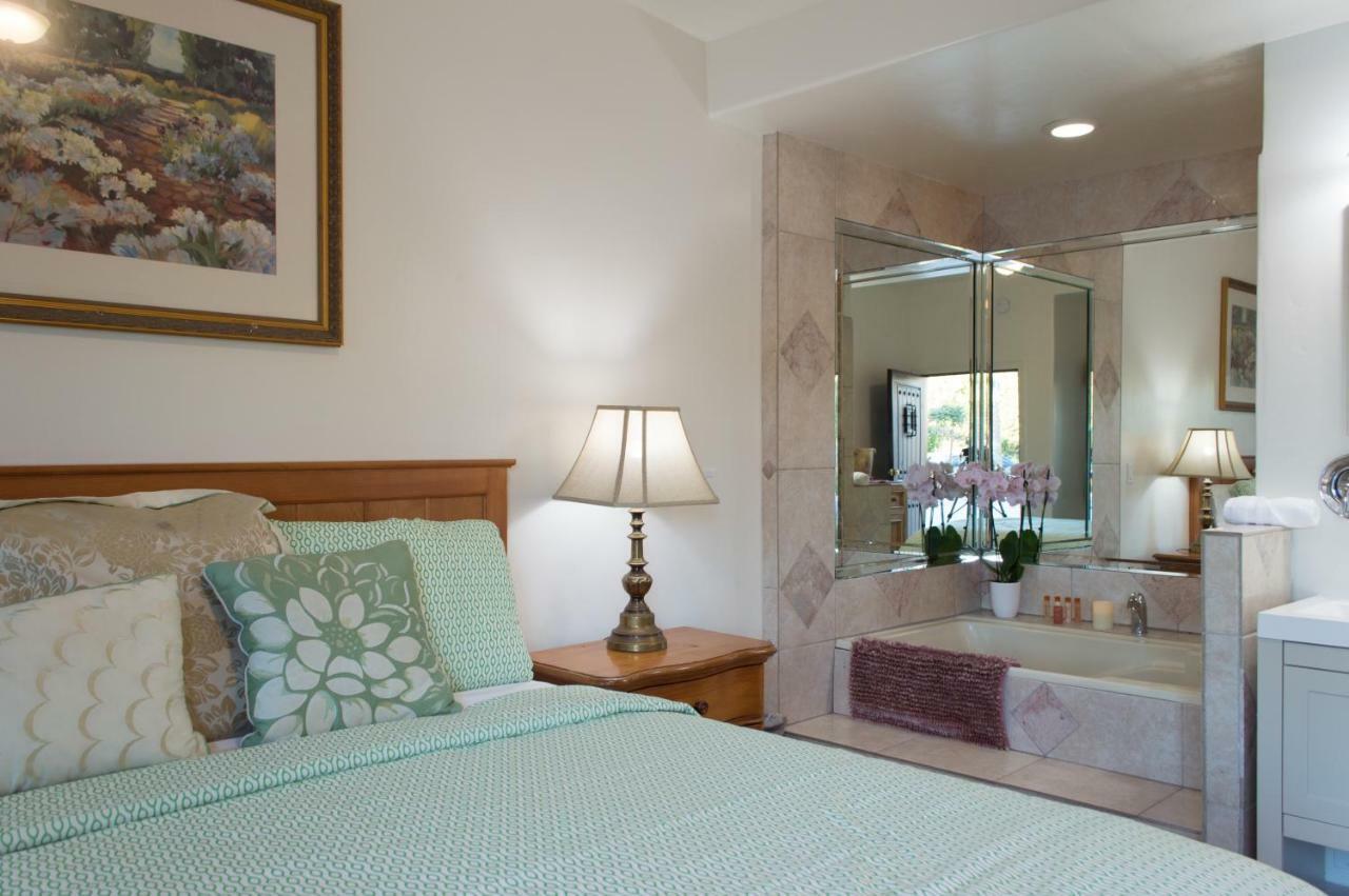 Casa Del Sol Inn 2*